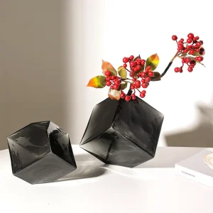 Creative Geometric 3D Glass Vase – Artistic Craft for Modern Home Décor