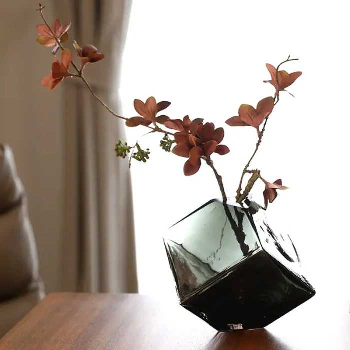 Main image_03