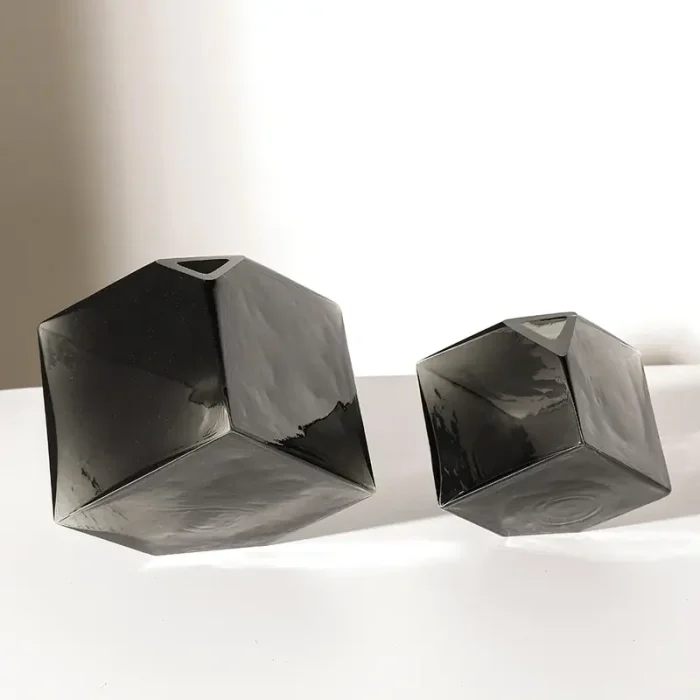 Main image_04